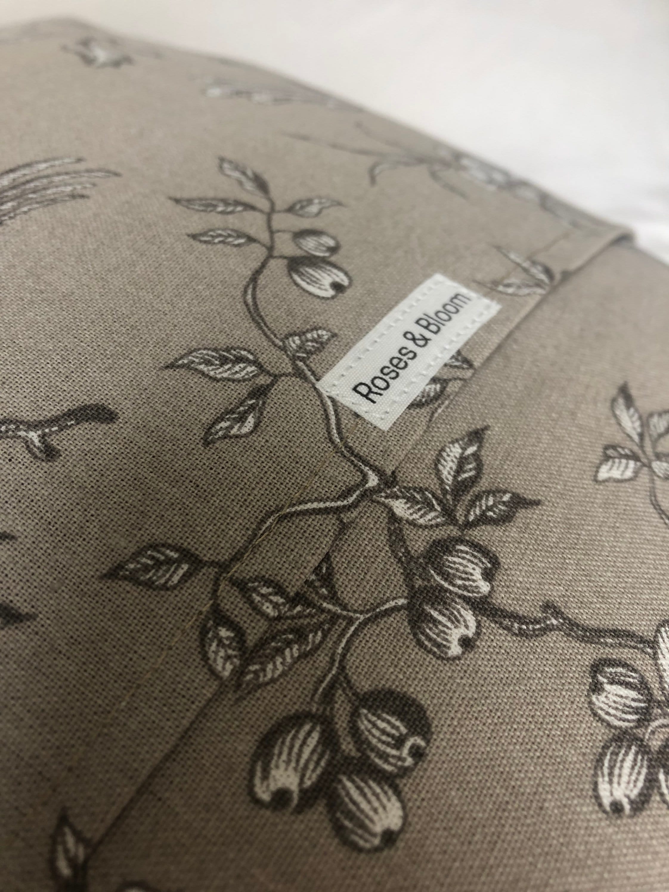French Vintage taupe Toile de Jouy Cushion Cover, Beige Linen Pillow