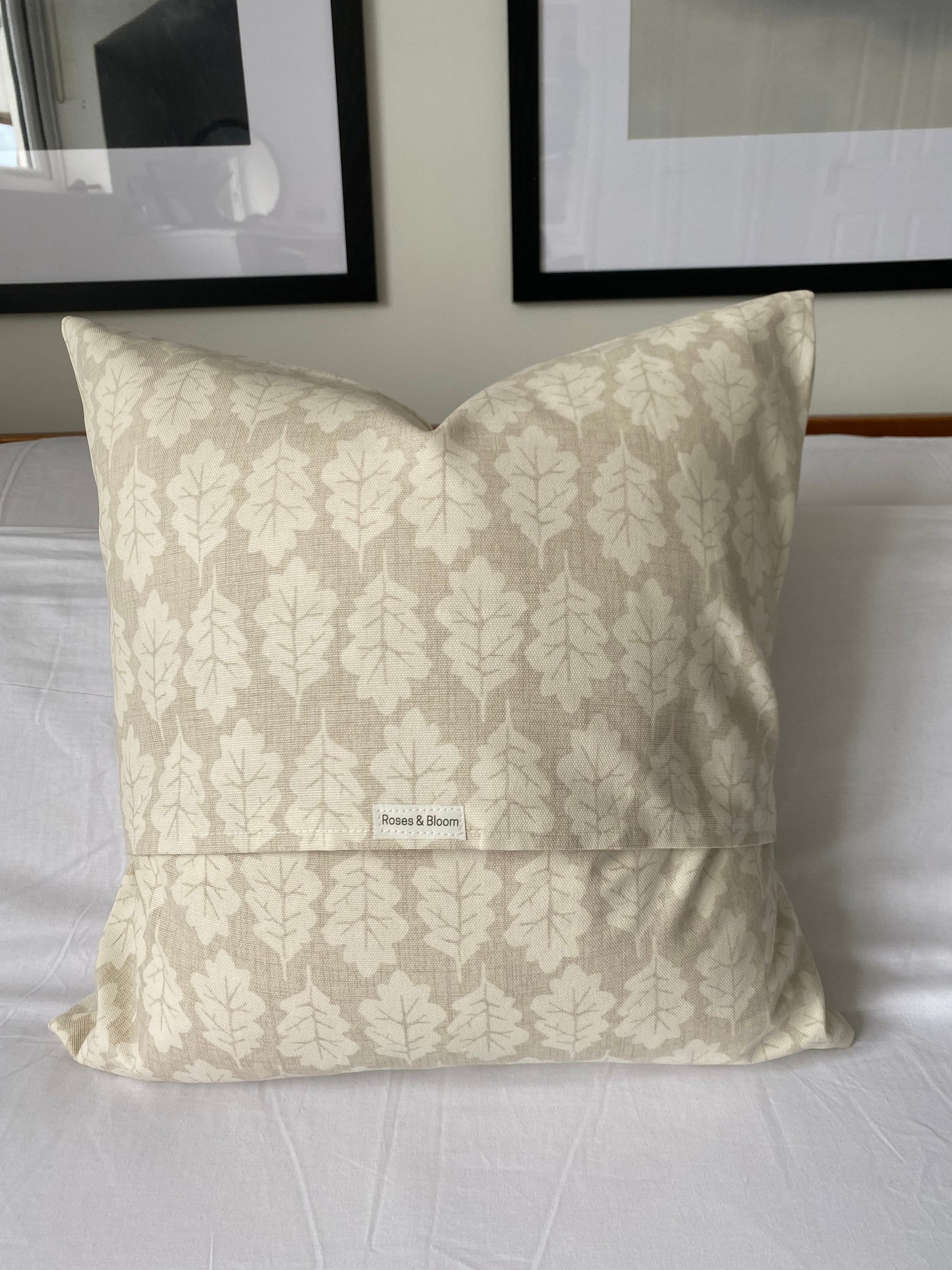 Taupe Leaf Pattern Cushion Cover: Minimalist Home Decor