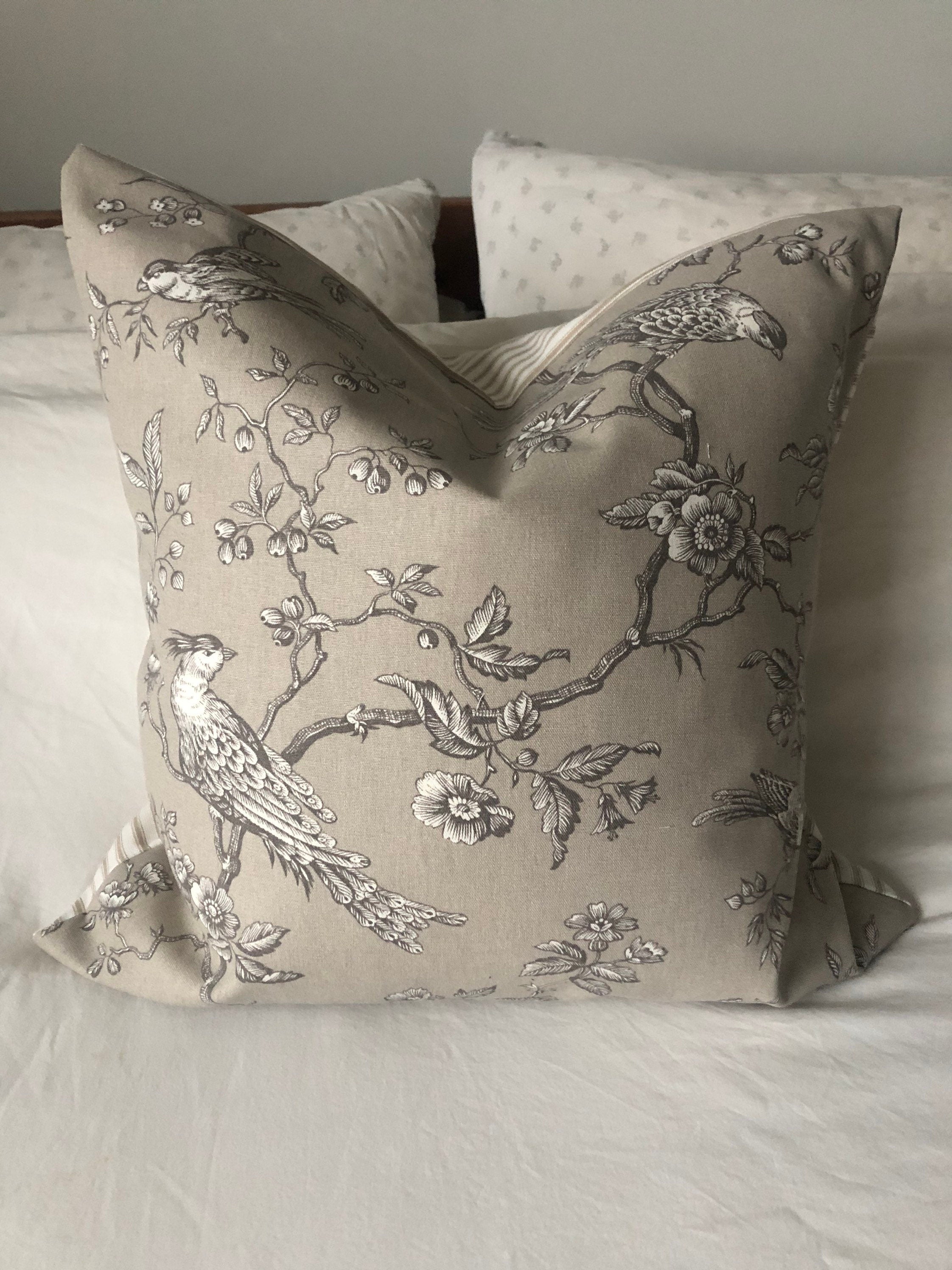 French Vintage Toile de Jouy Cushion Cover, Beige Linen Pillow