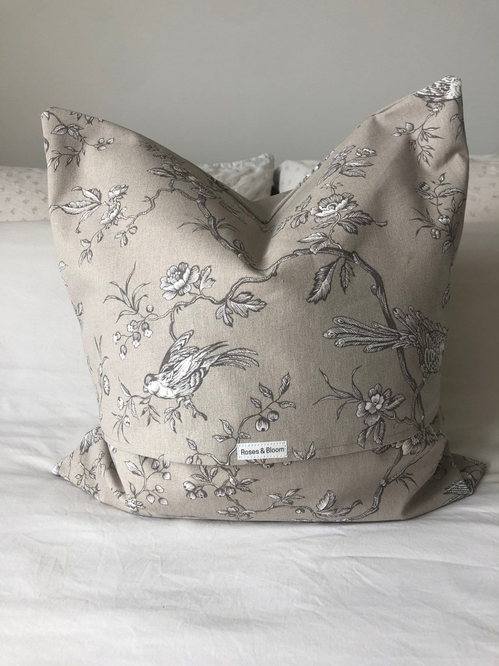 French Vintage taupe Toile de Jouy Cushion Cover, Beige Linen Pillow