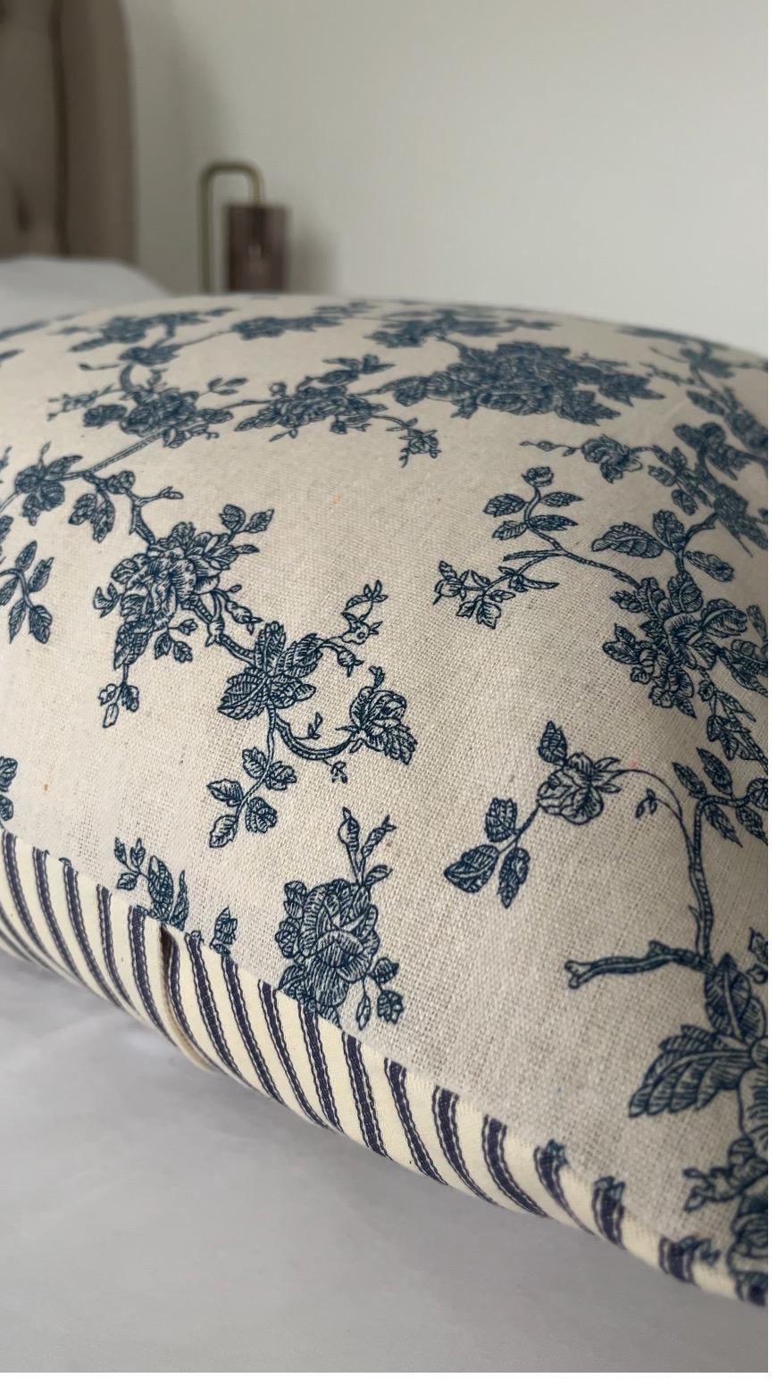 French Vintage Toile de Jouy Pillow Cover, Blue Roses Floral Cushion