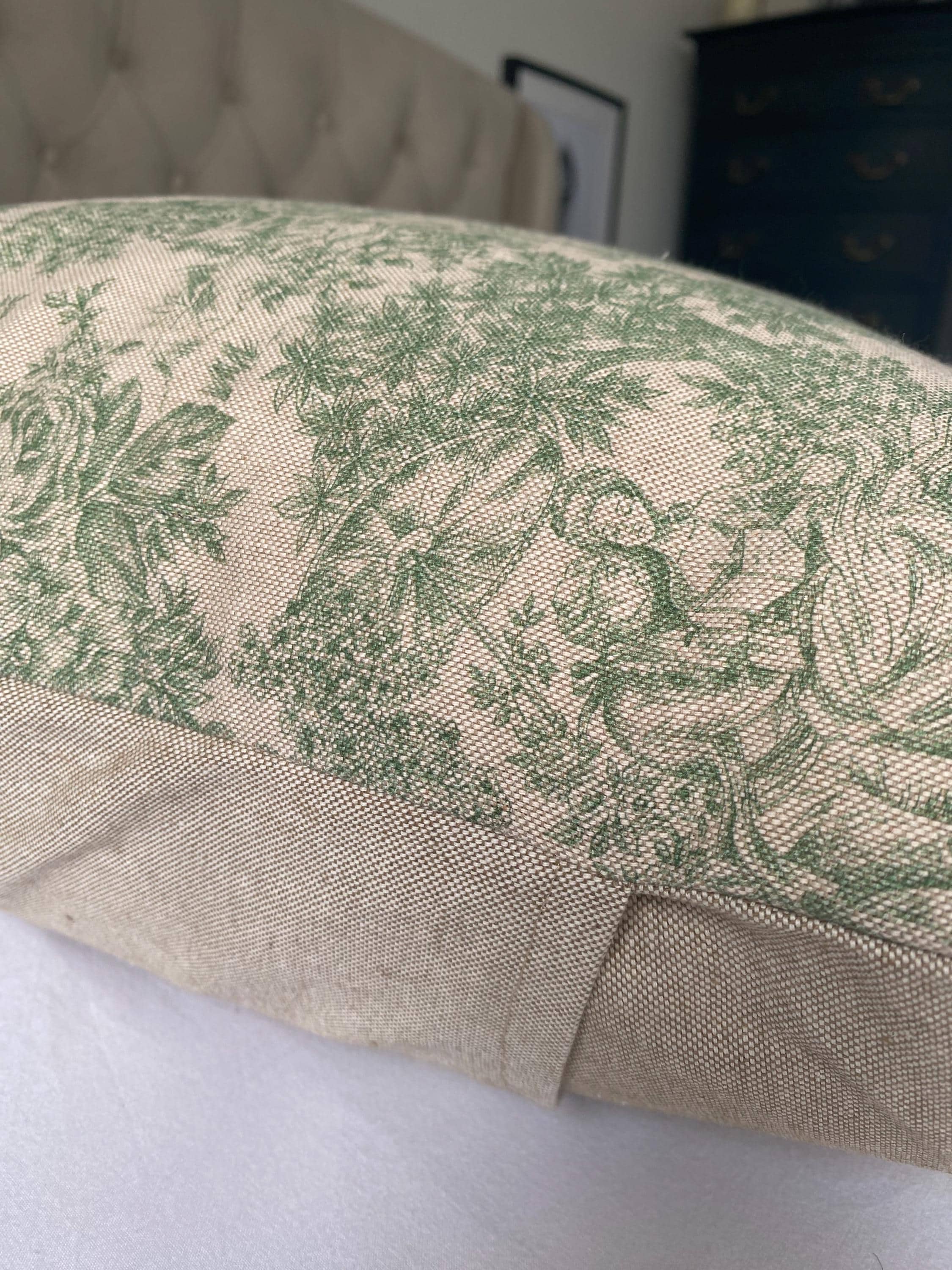 French country pillow cover, vintage linen bedding, green toile de jouy, french linen bedding, forest green cushion covers