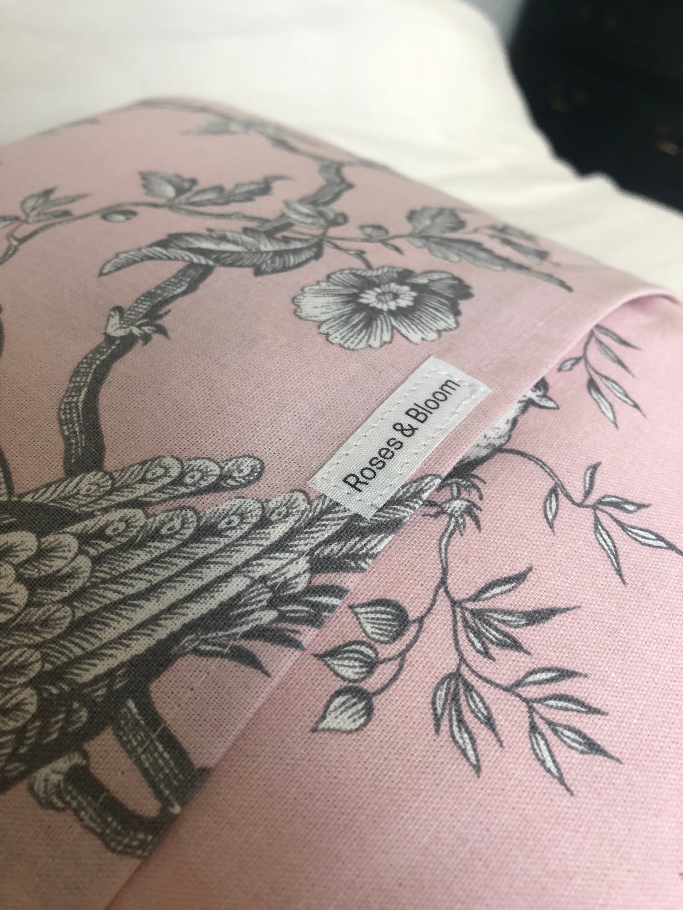 French vintage cushion covers, pink farmhouse toile pillow covers